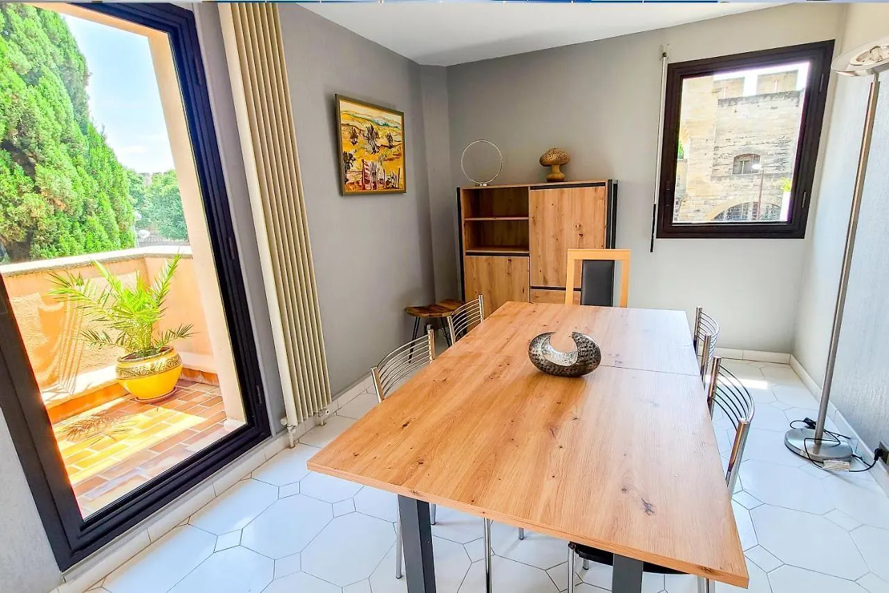 Regard Sur Les Remparts - Terrasse & Parking Apartment Avignon